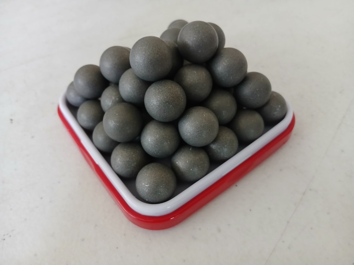 AGT Glass Breaker/Jaw Breaker Balls 68cal 25ct - Pistelle X-68 Defense Pistol - AirGun Tactical